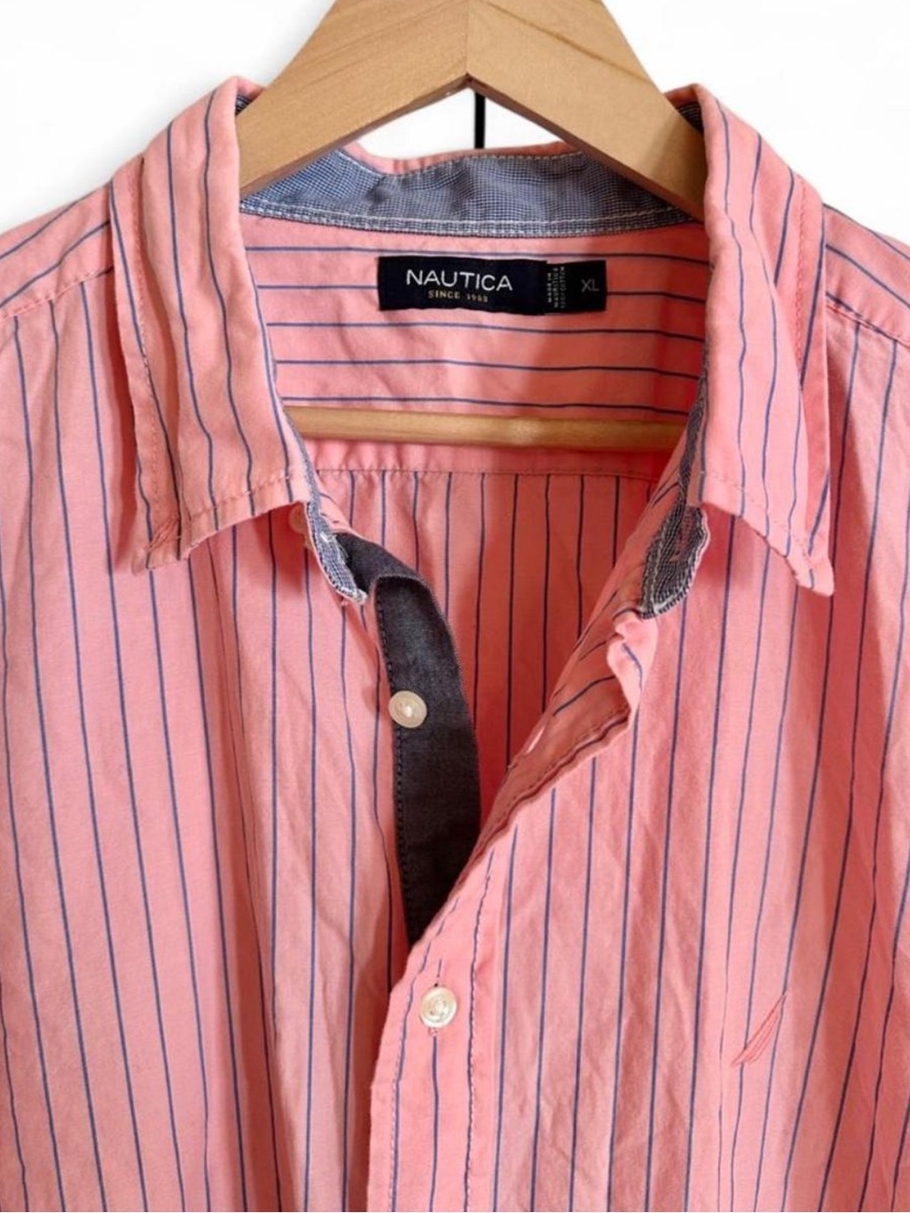 ✨SOLD✨Nautica Pink & Blue Striped Cotton Button Down Shirt XL Coastal Preppy - Picture 4 of 8